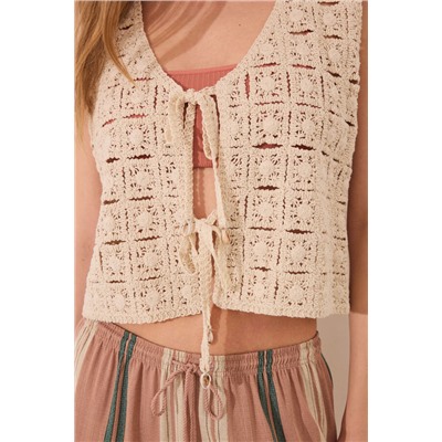 Chaleco corto crochet beige