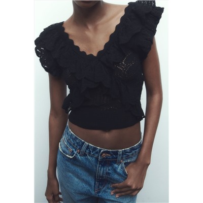 RUFFLED KNIT TOP