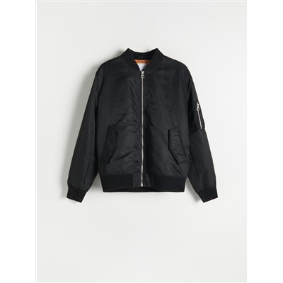 Gefütterte Bomberjacke