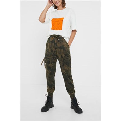 Pantalón cargo camoflower