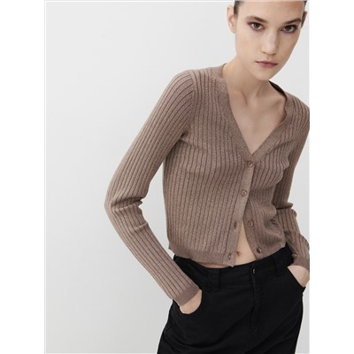 Strickjacke mit Metallicgarn