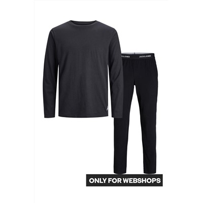 Camiseta y pantalón recto Negro y antracita