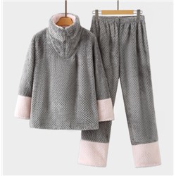 Пушистая теплая пижама для девочек