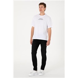 Erkek Comfort Fit Bisiklet Yaka Beyaz Tişört