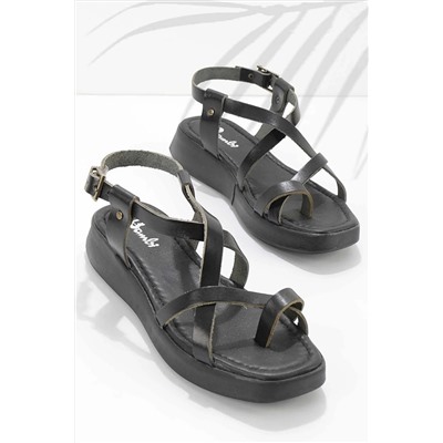 Bambi Siyah Leather Kadın Sandalet K05685031203