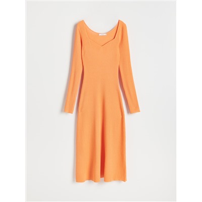 Strickkleid mit Gestreifter Struktur