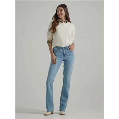 WOMEN'S LEGENDARY REGULAR BOOTCUT JEAN IN COMPASS