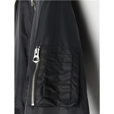 Gefütterte Bomberjacke