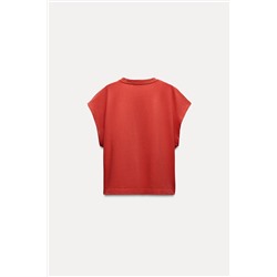 FADED-EFFECT T-SHIRT WITH A V-NECKLINE