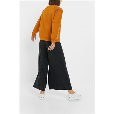 Sudadera felpa bordados