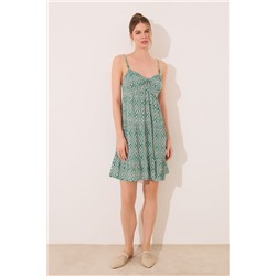 Vestido corto estampado geométrico