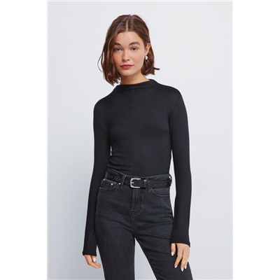 Camiseta cuello perkins tacto suave