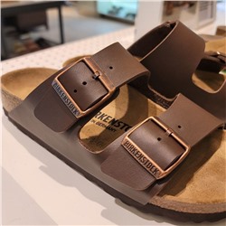 Очень удобные шлепанцы  унисекс  BIRKENSTOC*K Arizon*a