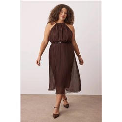 Kahverengi Bodycon Maxi Boy Şifon Dokuma Büyük Beden Elbise TBBSS25AH00252