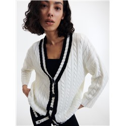 Cardigan mit Knöpfen