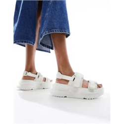 Converse Run Star Utility sandals in white