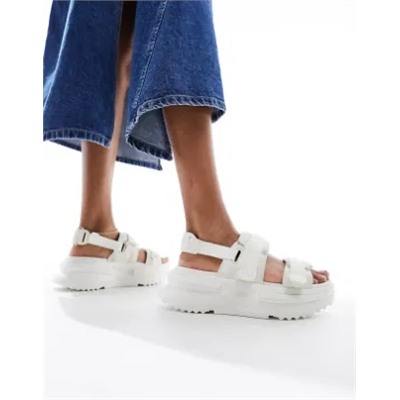 Converse Run Star Utility sandals in white