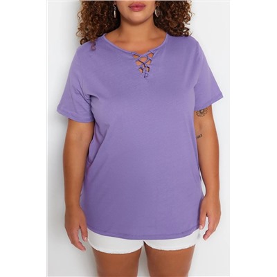Lila Yaka Detaylı Boyfriend Fit %100 Pamuk Örme Büyük Beden T-Shirt TBBSS22TS1027