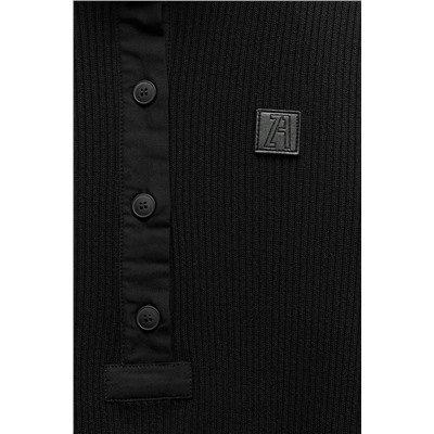 RIBBED TOP WITH LABEL