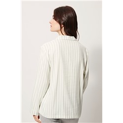 Camisa Verde claro y blanco