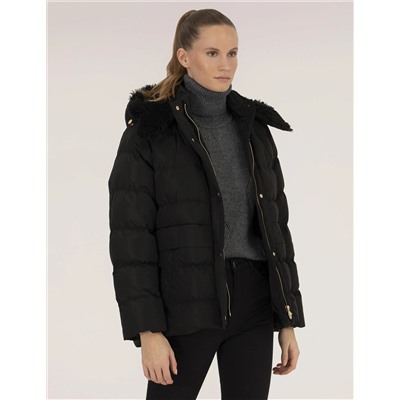 Siyah Regular Fit Mont