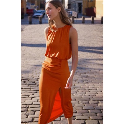GATHERED MIDI DRESS