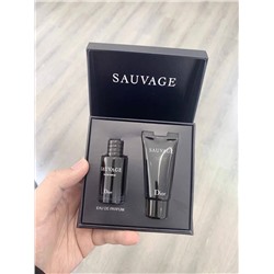 Подарочный набор Dio*r Sauvage , поставка в Китай из Франции 🇫🇷  отличный вариант 🎁 к 23 февраля .. туалетная вода Dio*r sauvage  10мл и ароматный гель для душа  20мл