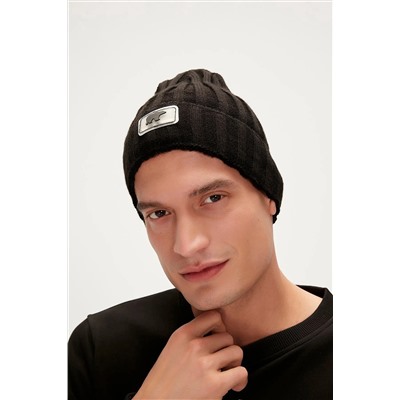 Bad Bear, Fisherman Siyah Bere