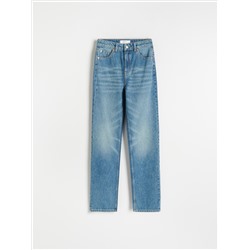 Jeans im Straight-Fit