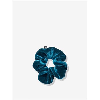 PINK VELVET SCRUNCHIE