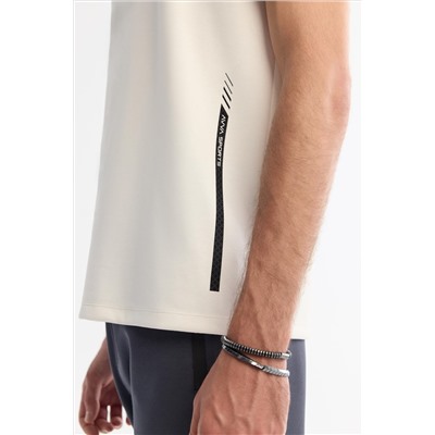 Ekru Bisiklet Yaka Baskılı Elastan T-Shirt