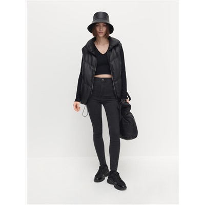 Slim Hose mit Hoher Taille