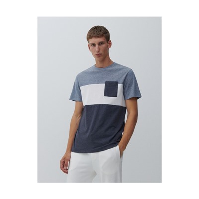 Gestreiftes T-Shirt mit Tasche