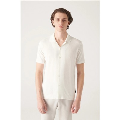 Avva Erkek Beyaz Küba Yaka Düğmeli Standart Fit Normal Kesim Triko T-shirt B005008