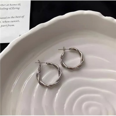 Серьги