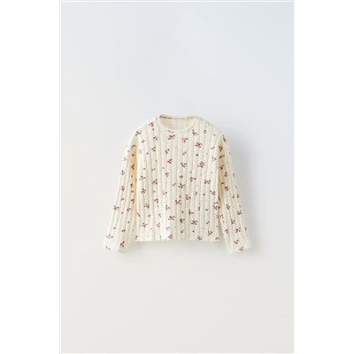TEXTURED FLORAL T-SHIRT