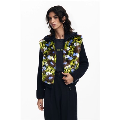 Chaqueta combinada flores