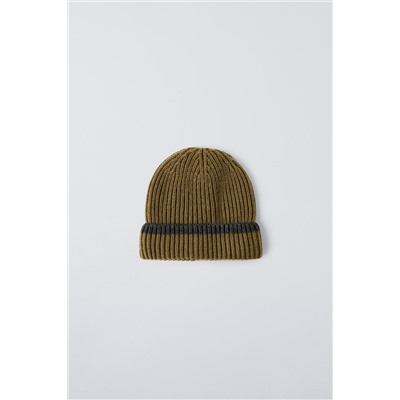 KNIT BEANIE