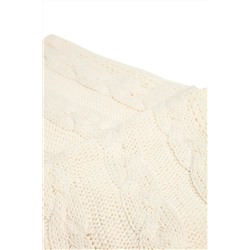 Cuello Beige