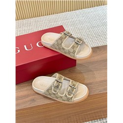 Трендовые шлепки Gucc*i 💚  Реплика 1:1