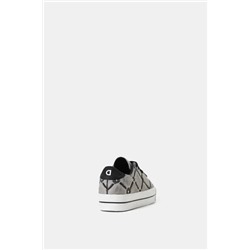 Sneakers street suela gruesa