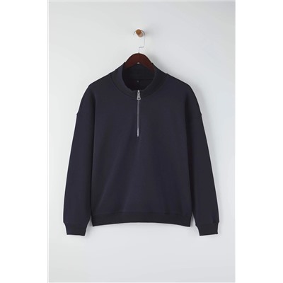 Lacivert Yakası Fermuarlı Regular Boy Büyük Beden Sweatshirt TBBAW26AO00019
