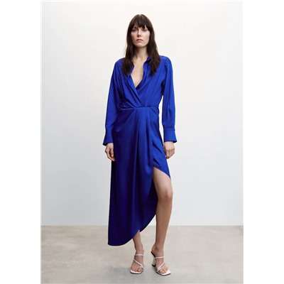 Vestido satinado abertura