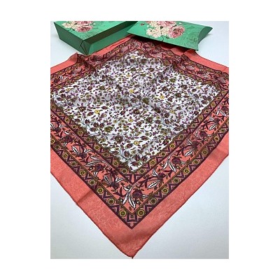 Платок женский с рисунком (70*70 см.) арт. 239670