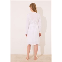 Bata midi "maternity" blanco