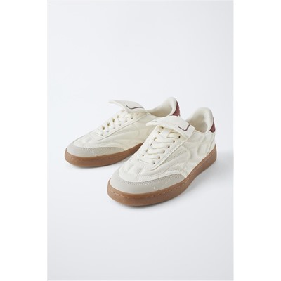 TONGUE SNEAKERS