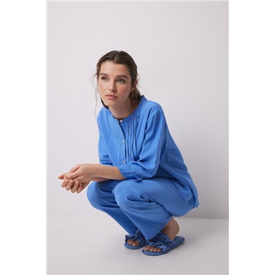 Zapatillas casa satén volantes azul