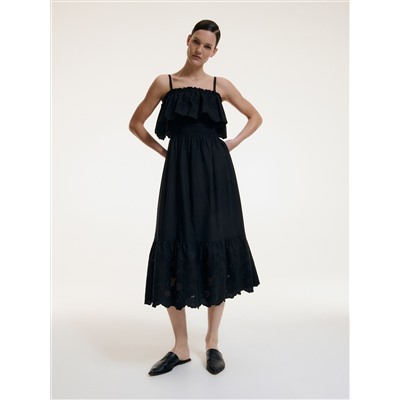 Kleid mit dekorativem Ausschnitt