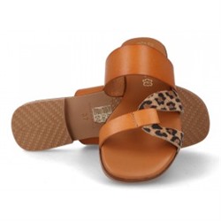 10608 - BDA
                SANDALIAS PLANAS