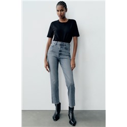 TRF MOM FIT HIGH-WAIST JEANS